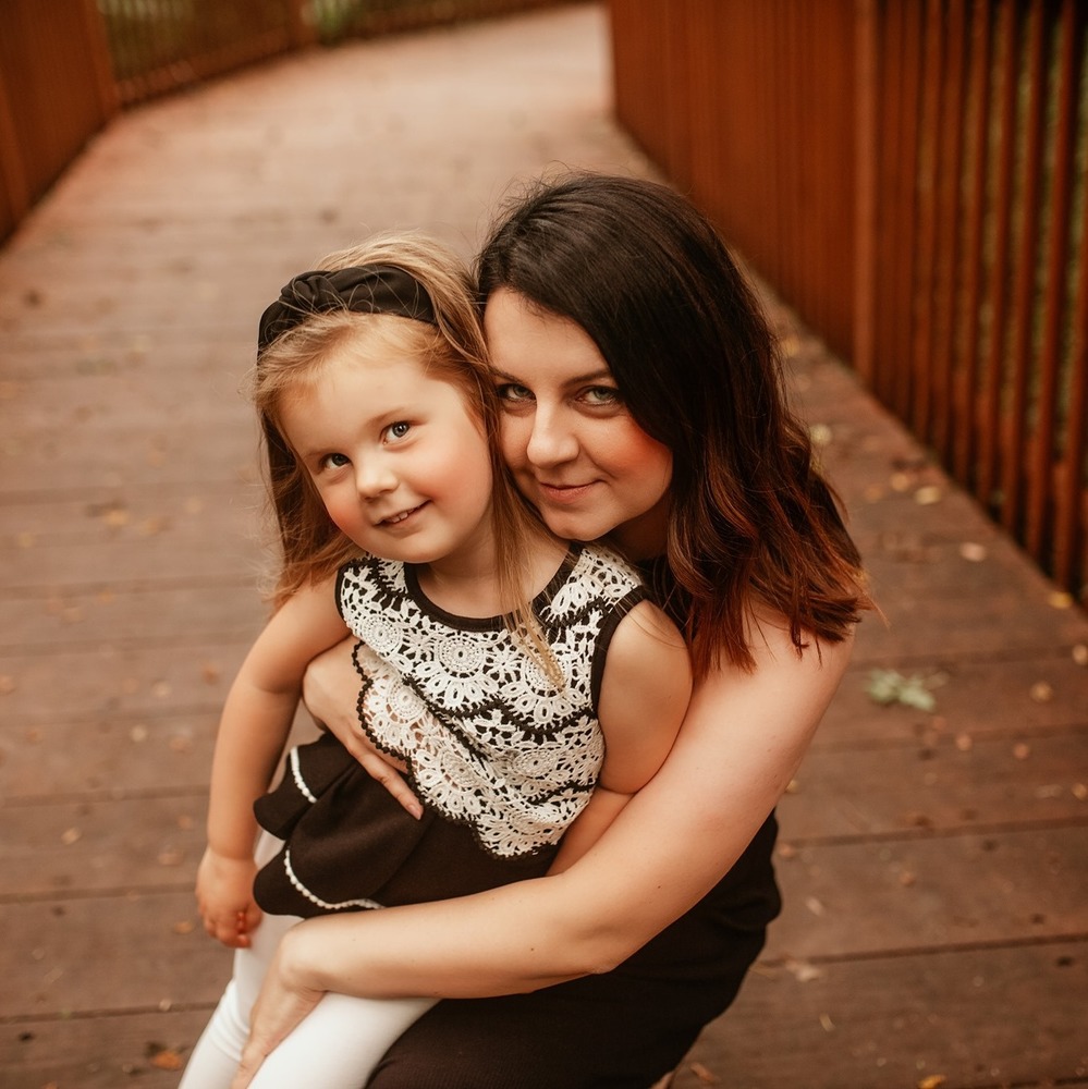 Meet your Posher, Ewe lina